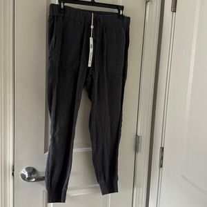 Caslon pants, gray, size Small Petite